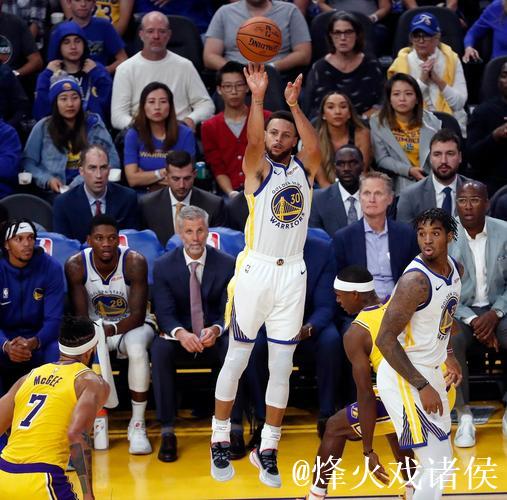 库里16分压阵，布朗尼5投仅1中，勇士大胜湖人豪取季前赛5连胜