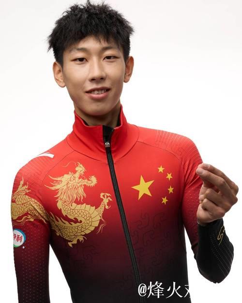 短道速滑蒙特利尔站:孙龙男子1500米夺得铜牌 短道速滑蒙特利尔站:孙龙男子1500米夺得铜牌